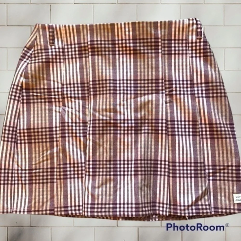 Urban Outfitters Plaid Skater School Girl mini Skirt Pink & Maroon size XS